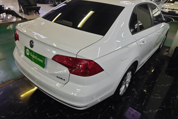 Volkswagen Bora 2018 immagine di auto #5