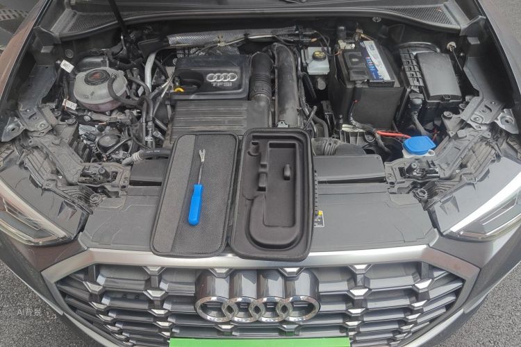 Audi Q3 2021 #22 Audi Q3 2021 car image #22