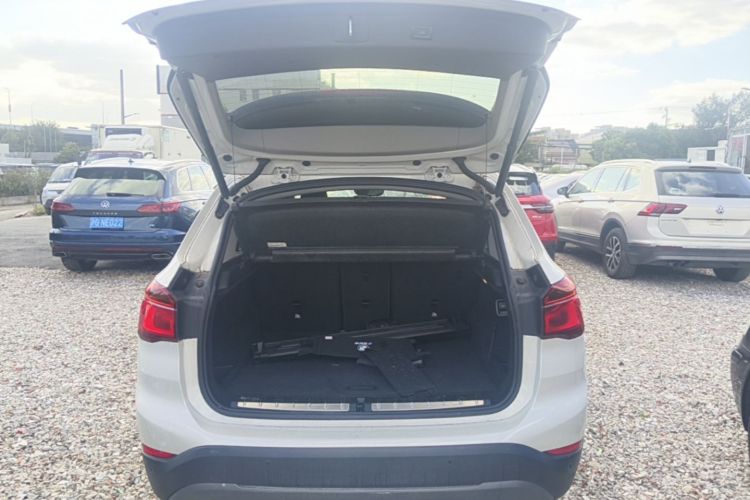 BMW X1 2017 #21 BMW X1 2017 car image #21