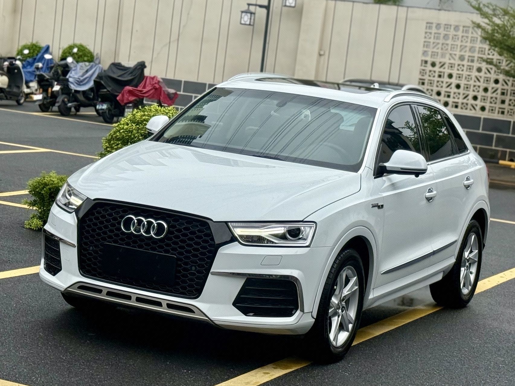 Audi Q3 2016 Audi Q3 2016 car image