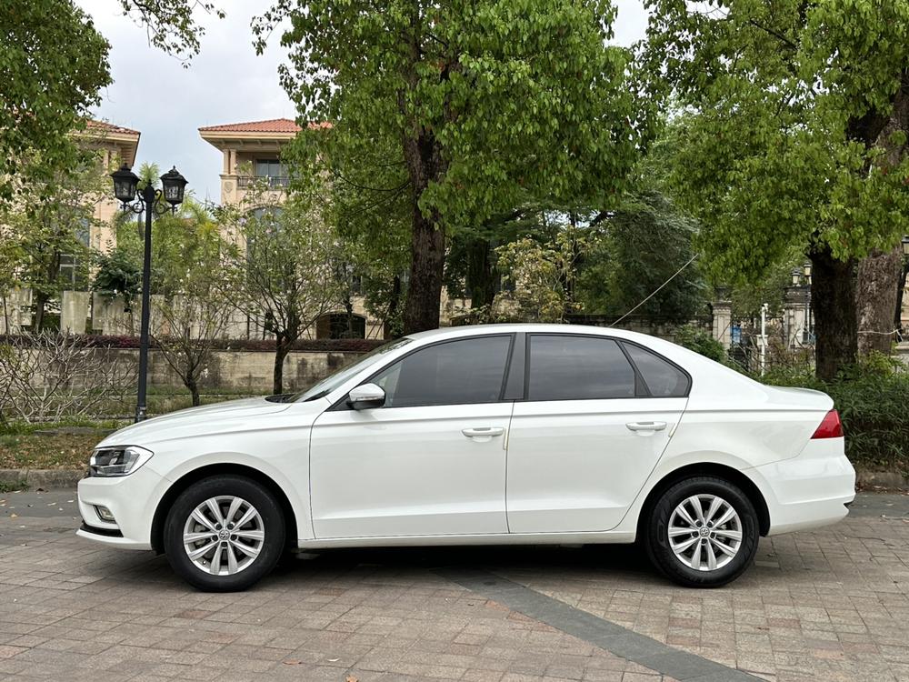 Volkswagen Bora 2017 car image #4