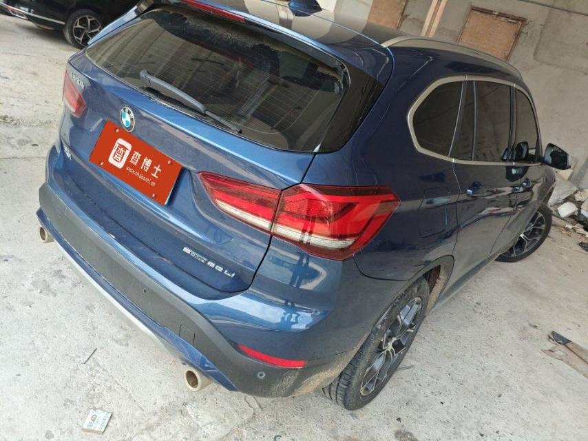 BMW X1 2022 car image #2