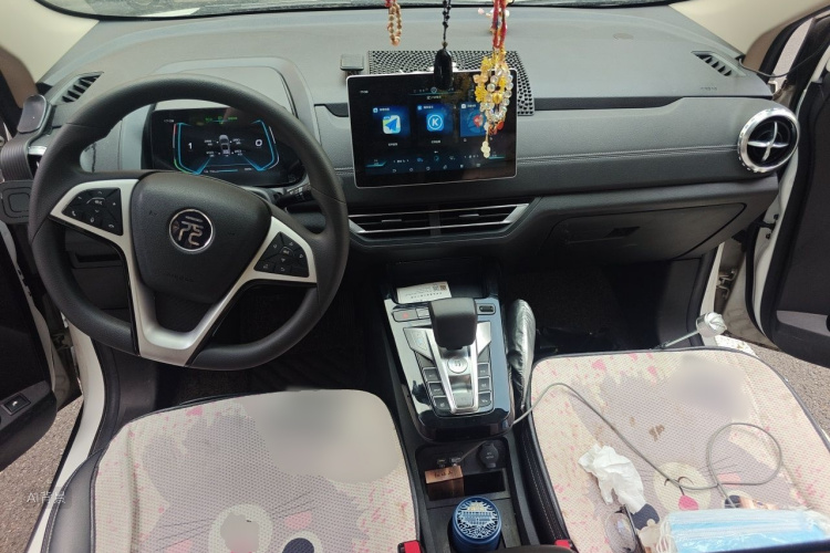 BYD Yuan New Energy 2019 #11 BYD Yuan New Energy 2019 imagen de coche #11