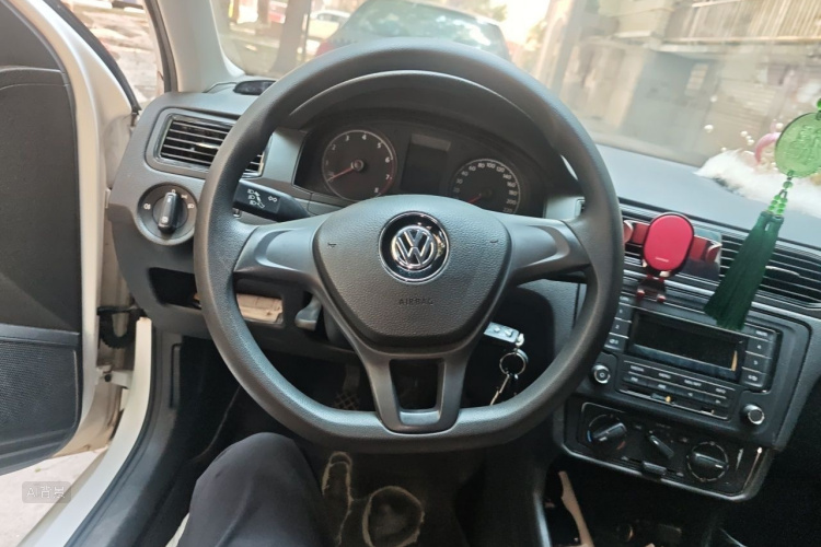 Volkswagen Santana 2017 #12 Volkswagen Santana 2017 car image #12