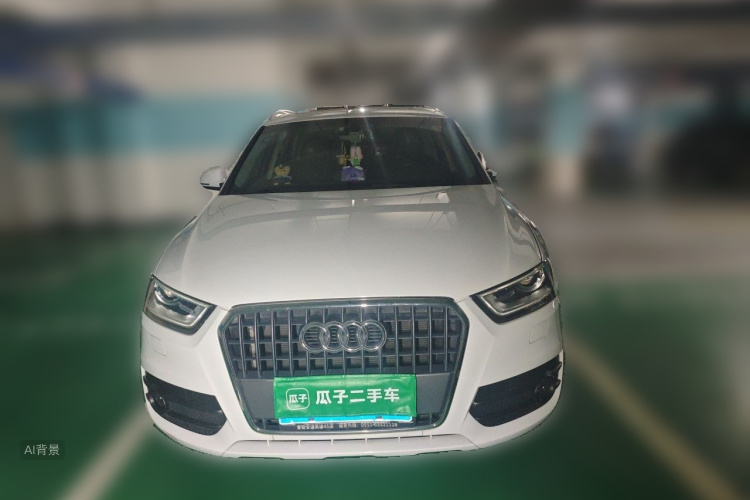 Audi Q3 2015 car image #3