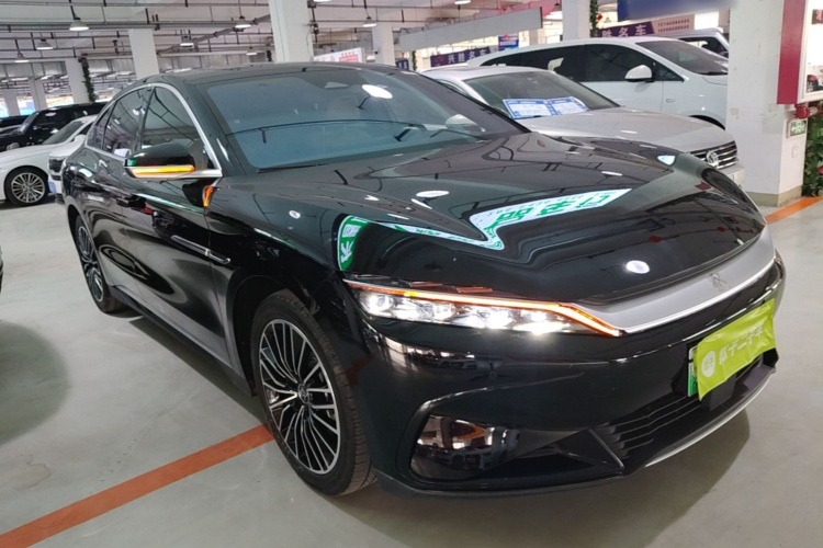 BYD Han 2023 immagine di auto #6