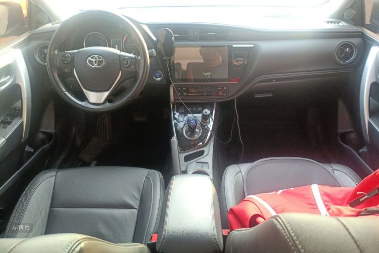 Toyota Corolla 2017 car image #11