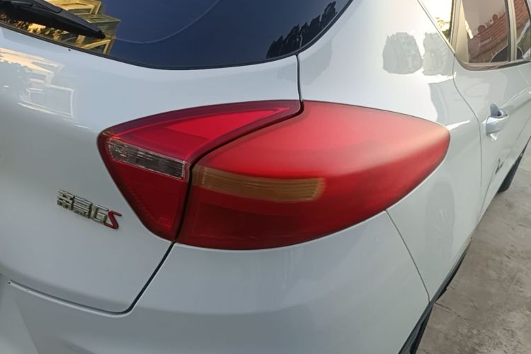 GEELY Emgrand GS 2020 car image #8