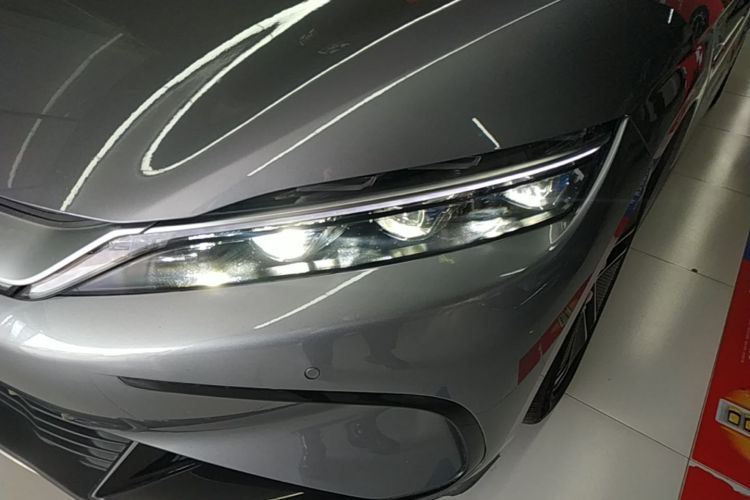 BYD Han 2023 car image #23