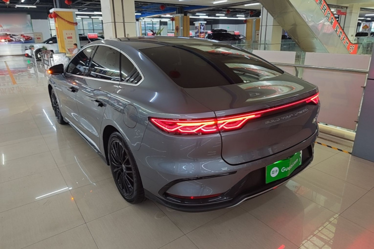 BYD Han 2023 car image #5