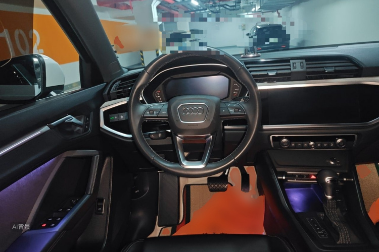 Audi Q3 2024 car image #12