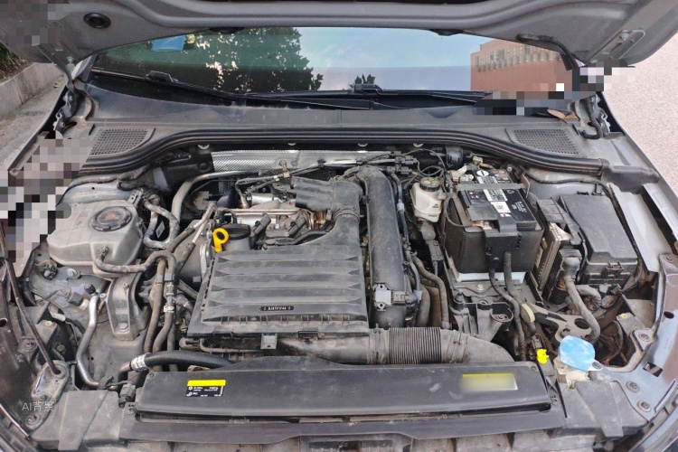 Volkswagen Golf 2023 car image #22
