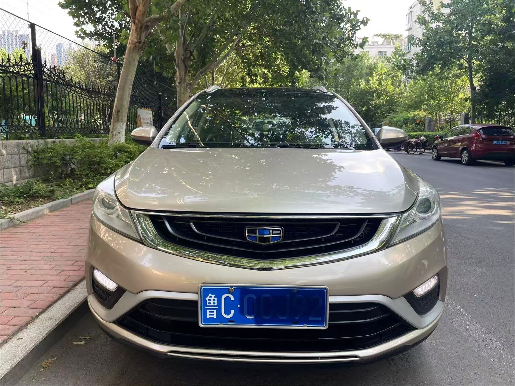 GEELY Emgrand GS 2016 immagine di auto #4