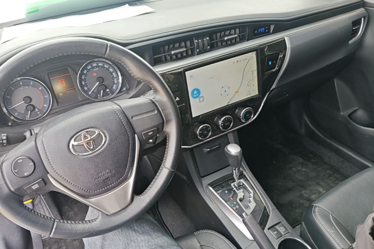 Toyota Corolla 2017 #10 Toyota Corolla 2017 car image #10