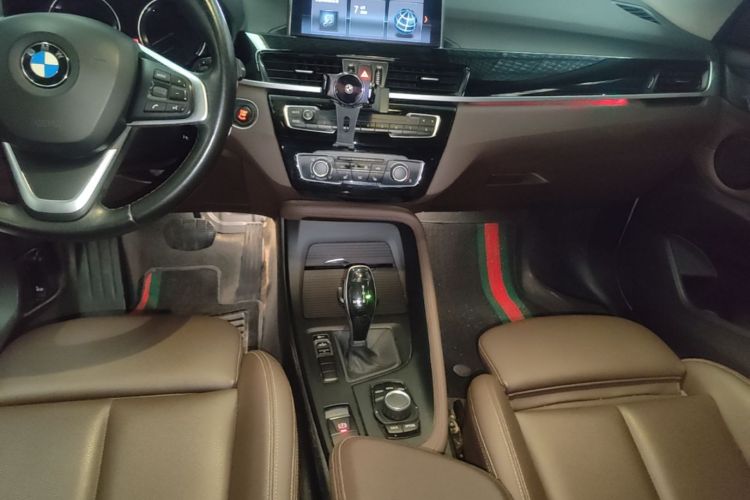 BMW X1 2020 immagine di auto #13