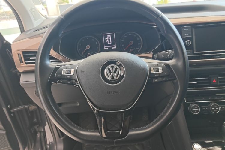 Volkswagen Tharu 2019 #11 Volkswagen Tharu 2019 car image #11