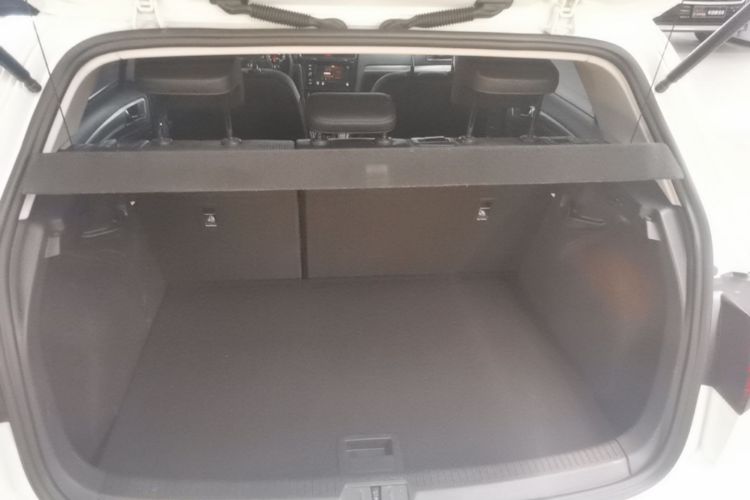 Volkswagen Golf 2019 #19 Volkswagen Golf 2019 car image #19