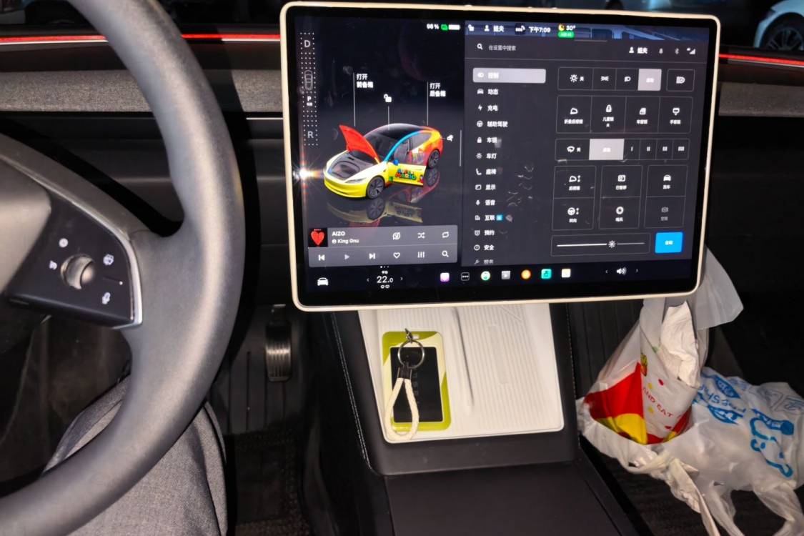 Tesla Model 3 2024 #26 Tesla Model 3 2024 car image #26