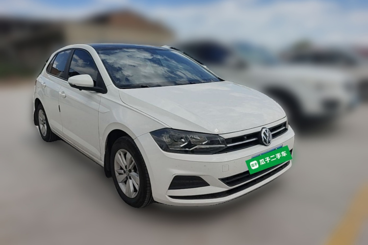 Volkswagen Polo 2020 car image #4