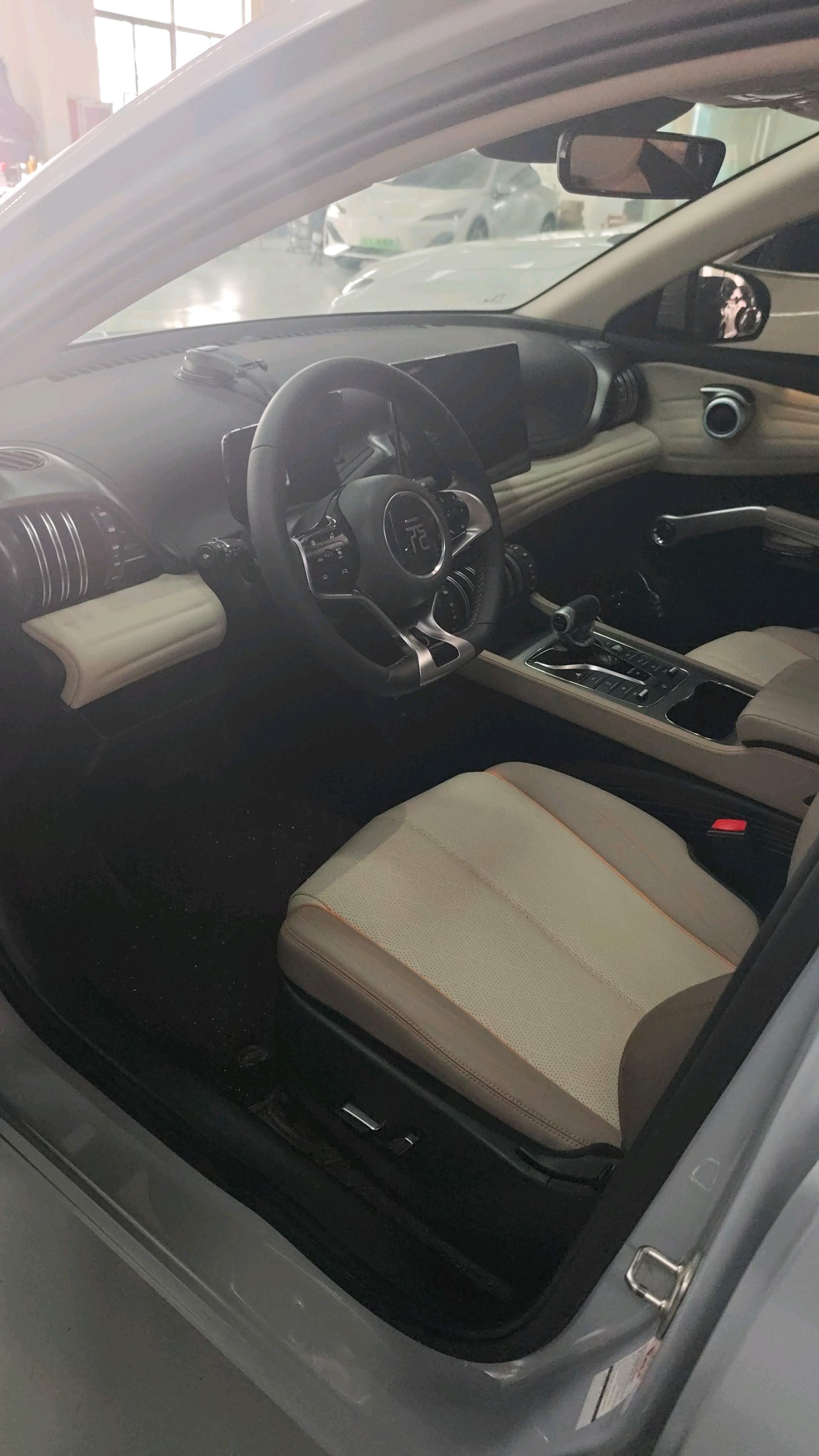 BYD Yuan Plus 2024 صورة سيارة #4