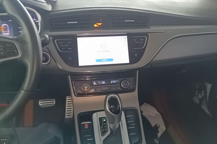 GEELY Emgrand GS 2019 car image #13