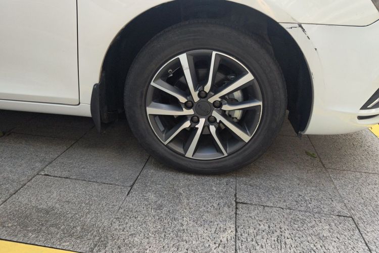 GEELY Emgrand 2020 #9 GEELY Emgrand 2020 car image #9