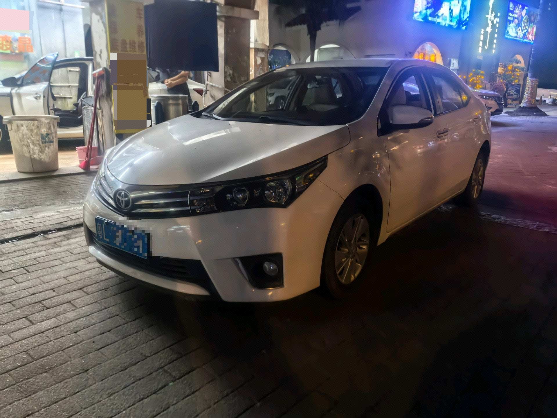 2017 2017 car image