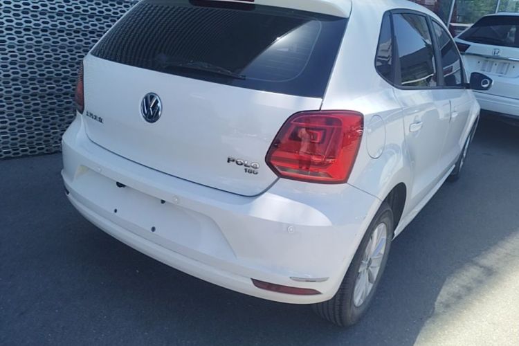 Volkswagen Polo 2019 car image #7