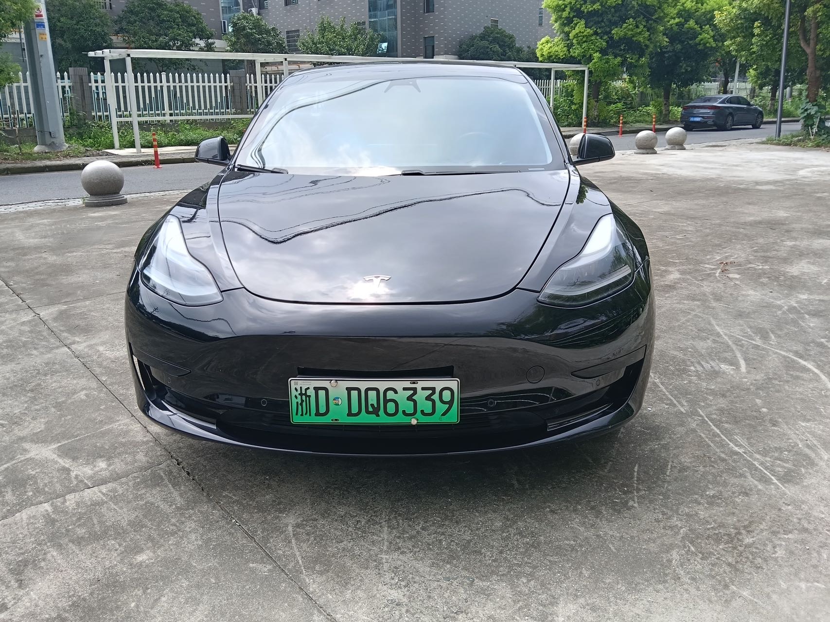 Tesla Model 3 2025 car image #10