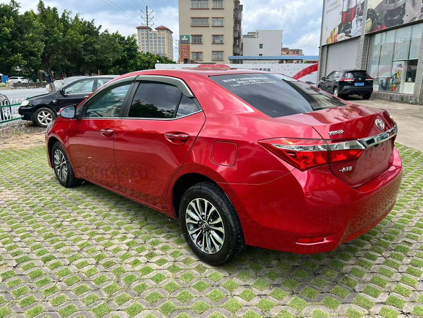 Toyota Corolla 2017 #8 Toyota Corolla 2017 car image #8