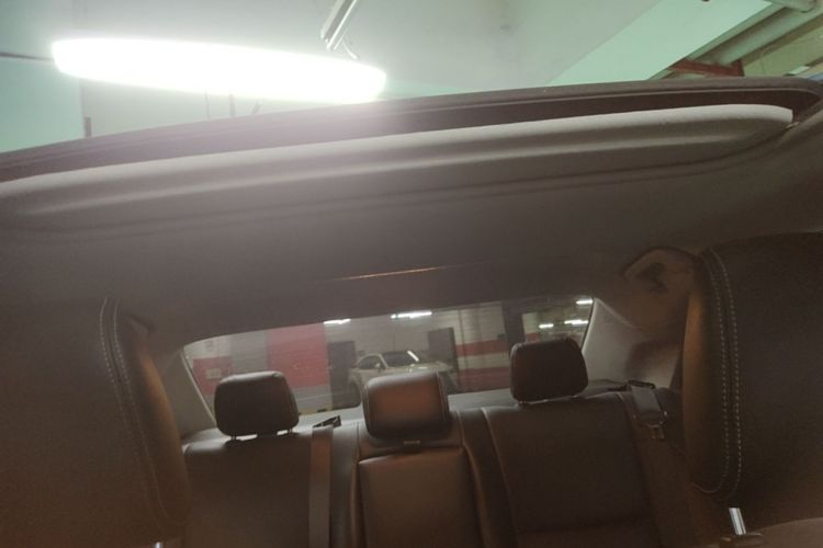 Toyota Corolla Hybird E+ 2019 immagine di auto #18