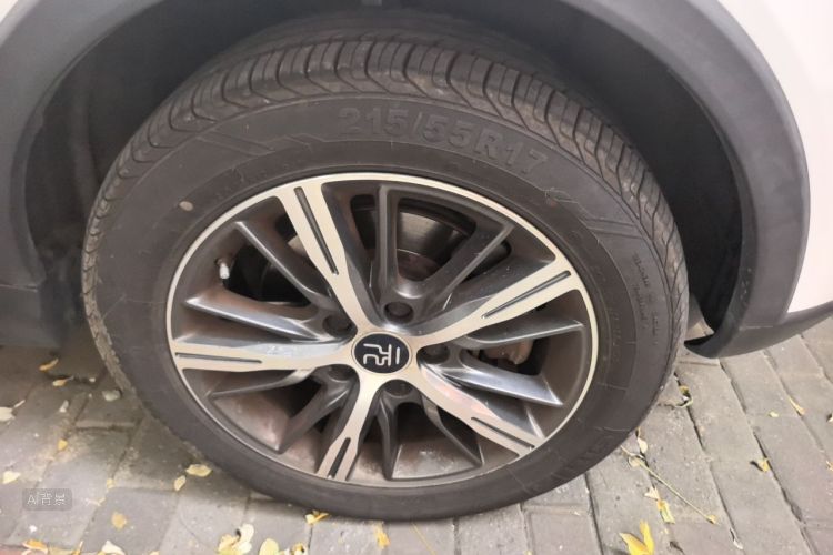 BYD Yuan New Energy 2019 car image #9