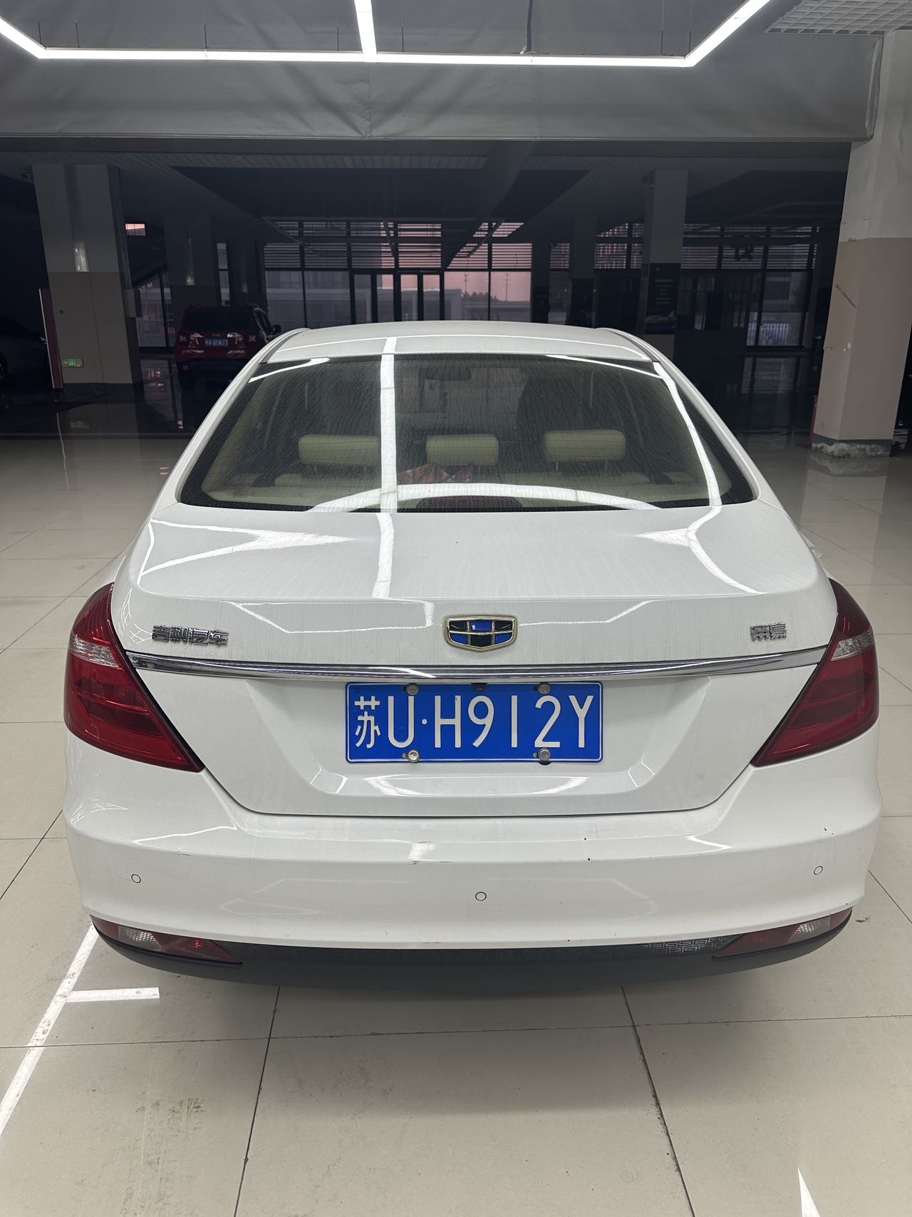 GEELY Emgrand 2017 изображение автомобиля #7