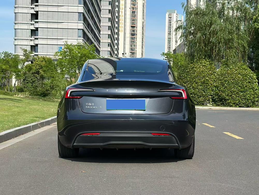 Tesla Model 3 2025 #5 Tesla Model 3 2025 car image #5