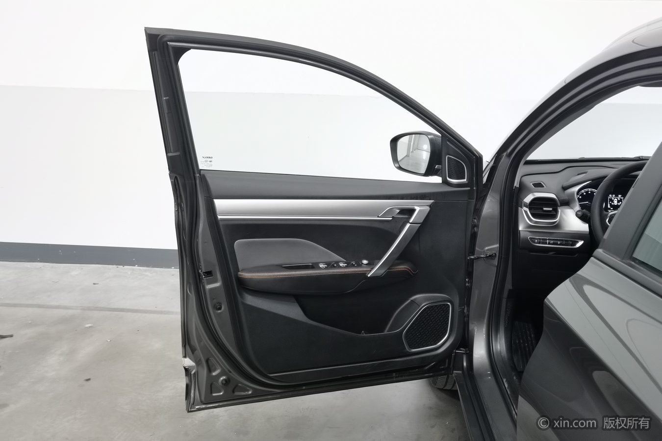 GEELY Coolray 2025 #8 GEELY Coolray 2025 immagine di auto #8