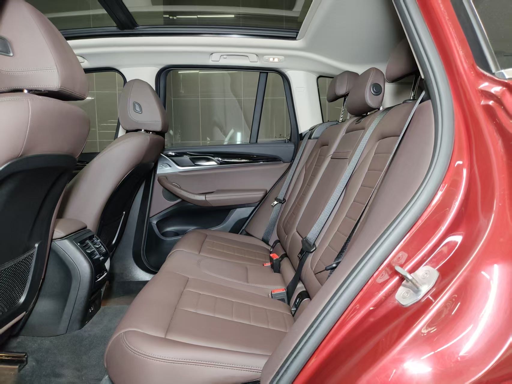 BMW X3 2020 car image #6