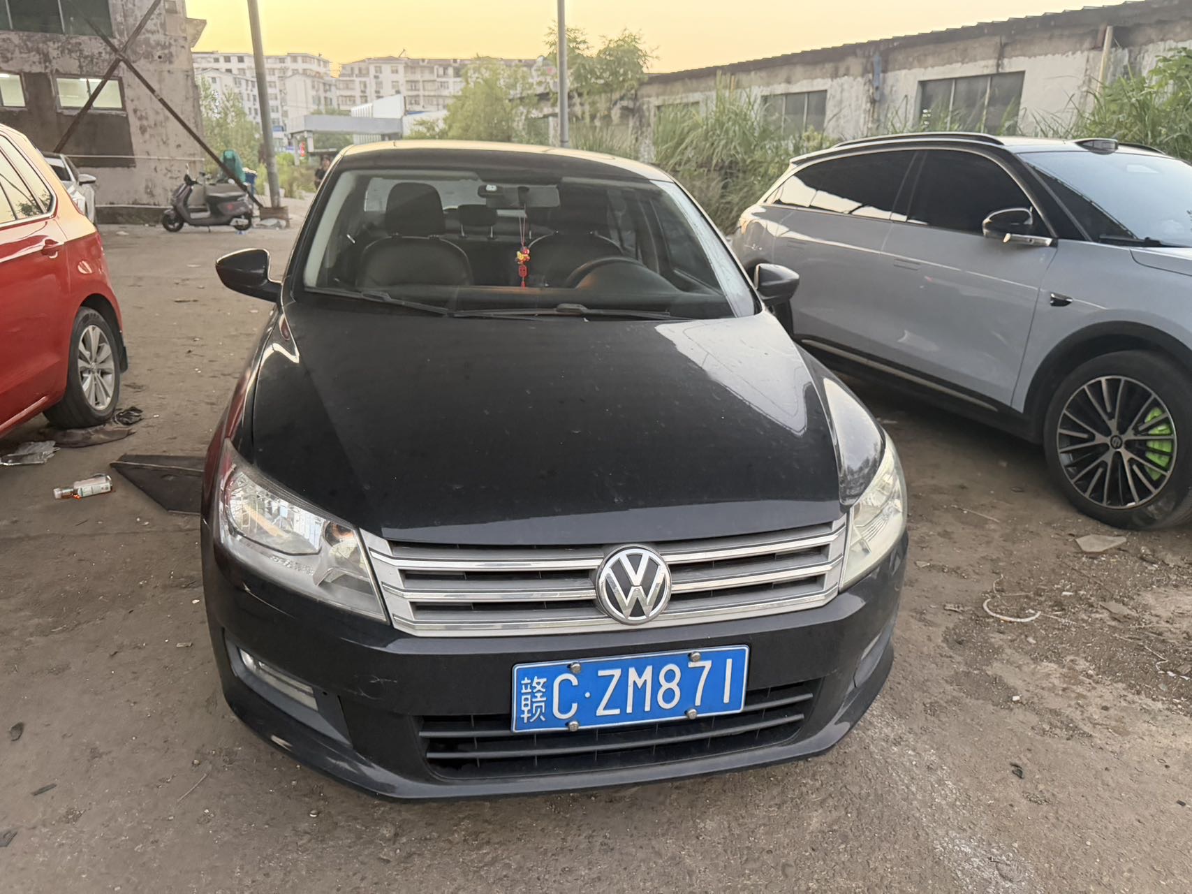 Volkswagen Santana 2015 car image #3