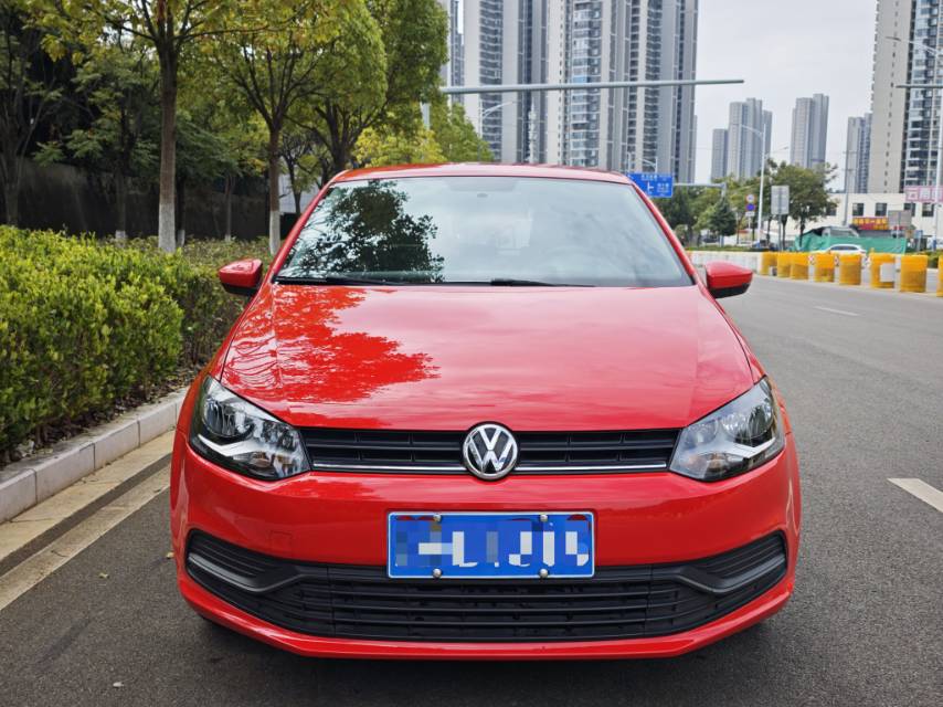 Volkswagen Polo 2019 car image #4