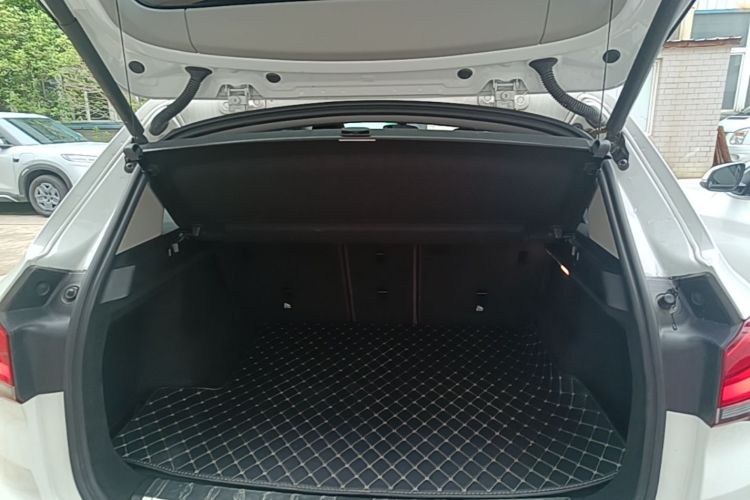 BMW X1 2021 image de voiture #21