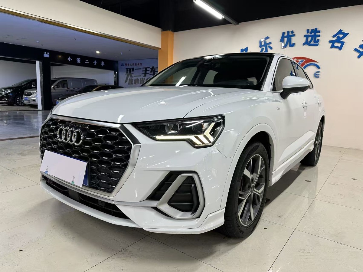Audi Q3 Sportback 2021 Audi Q3 Sportback 2021 car image