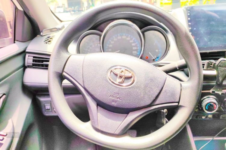 Toyota Vios 2019 car image #12