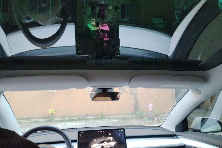 Tesla Model 3 2021 #17 Tesla Model 3 2021 car image #17