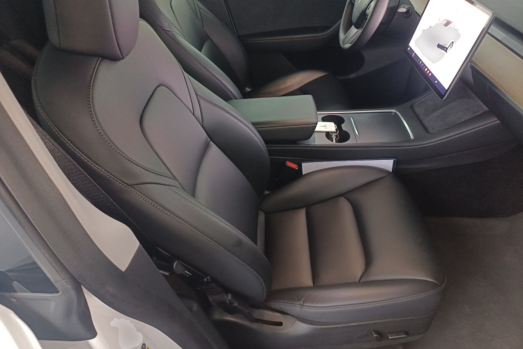 Tesla Model Y 2022 #24 Tesla Model Y 2022 car image #24