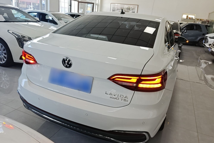 Volkswagen Lavida 2022 car image #6