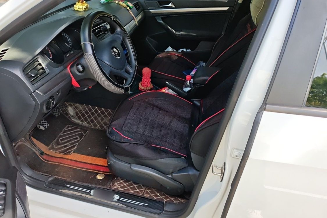 Volkswagen Lavida 2021 car image #18