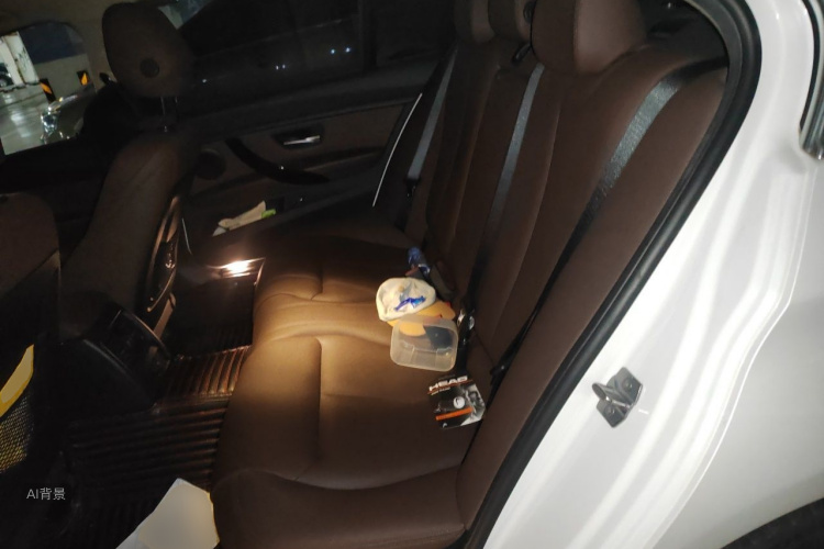 BMW 3 Series 2018 #19 BMW 3 Series 2018 car image #19