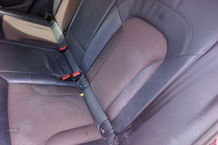 Audi Q3 2017 immagine di auto #19