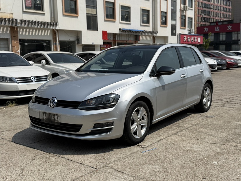Volkswagen Golf 2015 car image #3