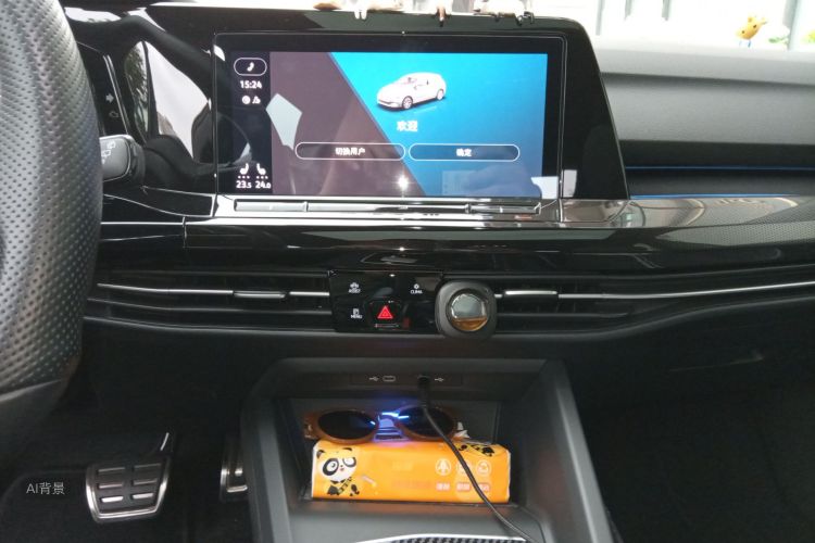 Volkswagen Golf 2021 car image #15