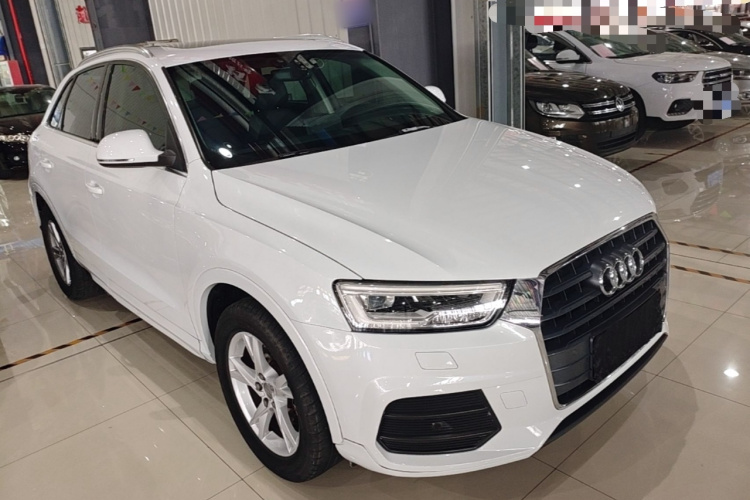Audi Q3 2018 #4 Audi Q3 2018 car image #4